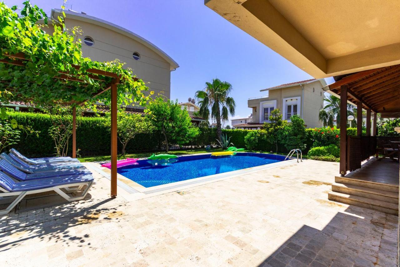 Paradise Town Villa Royal Belek Exterior foto