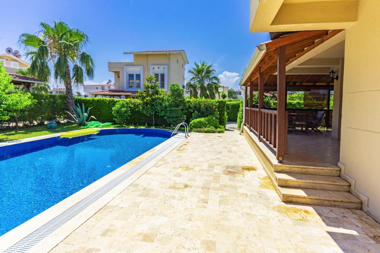 Paradise Town Villa Royal Belek Exterior foto